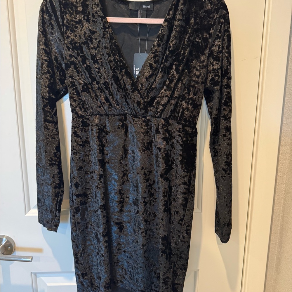 Elegant Black Velvet Dress